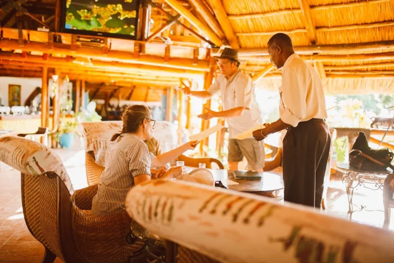 Manyara Lakeview Lodge — photo 31